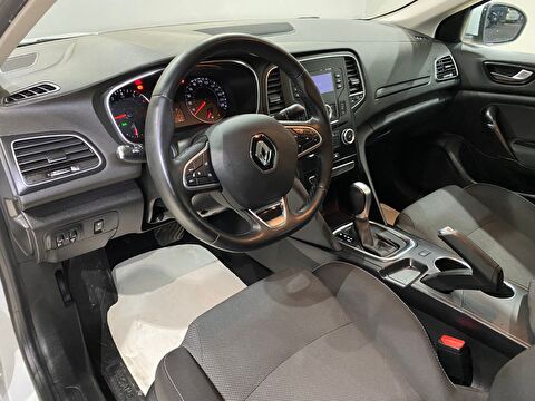 2022 Benzin Otomatik Renault Megane Beyaz Gürel Tasarım Aksesuar Otomotiv San. Tic. Ltd. Şti.