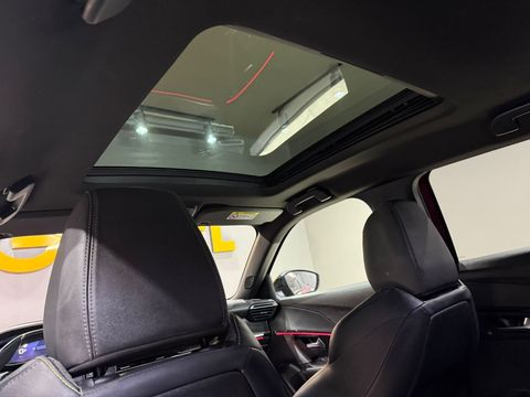 2024 Benzin Otomatik Peugeot 2008 Kırmızı Gürel Tasarım Aksesuar Otomotiv San. Tic. Ltd. Şti.