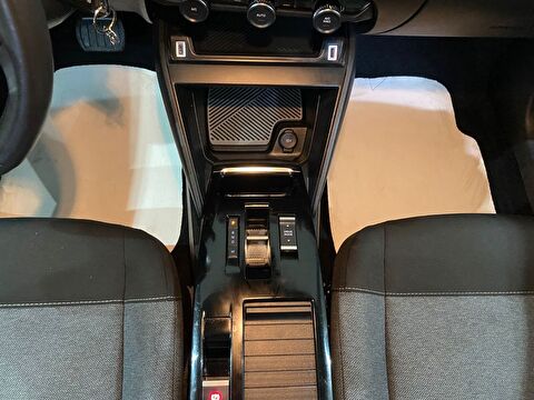 2024 Benzin Otomatik Citroen C4 X Beyaz Gürel Tasarım Aksesuar Otomotiv San. Tic. Ltd. Şti.