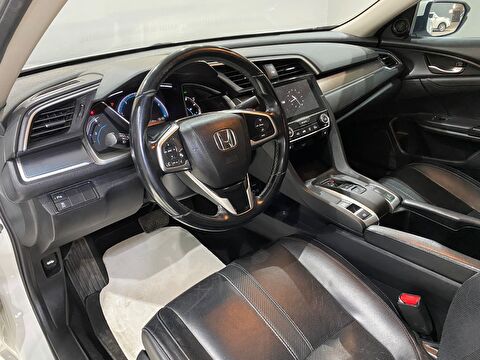2019 Dizel Otomatik Honda Civic Beyaz Gürel Tasarım Aksesuar Otomotiv San. Tic. Ltd. Şti.