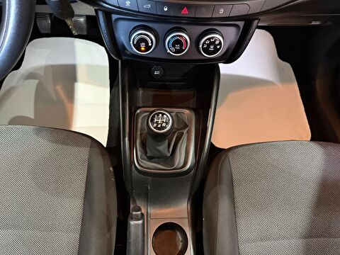 2023 Dizel Manuel Fiat Egea Beyaz Gürel Tasarım Aksesuar Otomotiv San. Tic. Ltd. Şti.