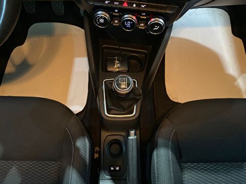2021 Benzin + LPG Manuel Dacia Duster Mavi Gürel Tasarım Aksesuar Otomotiv San. Tic. Ltd. Şti.