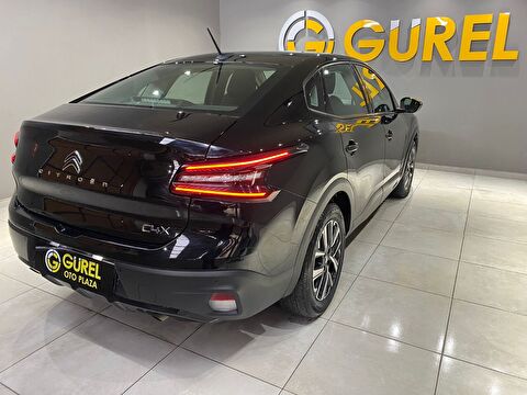 2024 Benzin Otomatik Citroen C4 X Siyah Gürel Tasarım Aksesuar Otomotiv San. Tic. Ltd. Şti.