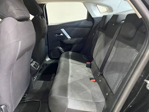 2024 Benzin Otomatik Citroen C4 X Siyah Gürel Tasarım Aksesuar Otomotiv San. Tic. Ltd. Şti.