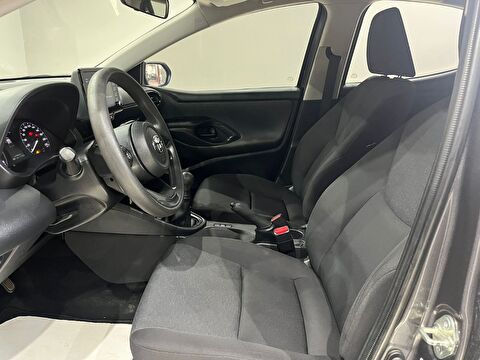 2021 Benzin Manuel Toyota Yaris Gri Gürel Tasarım Aksesuar Otomotiv San. Tic. Ltd. Şti.