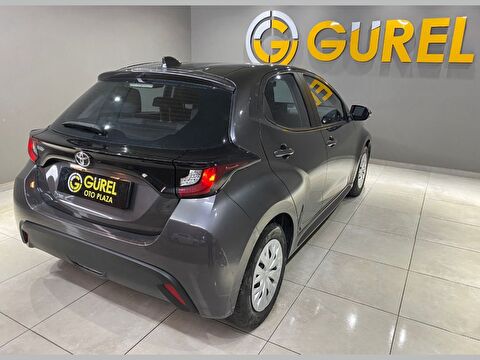 2021 Benzin Manuel Toyota Yaris Gri Gürel Tasarım Aksesuar Otomotiv San. Tic. Ltd. Şti.