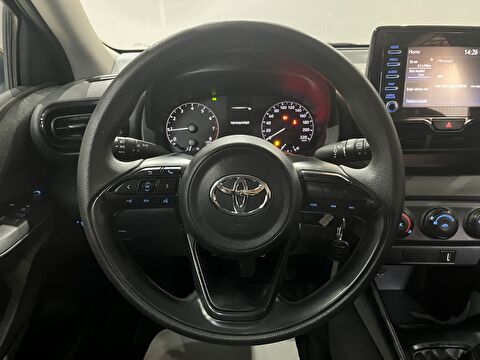 2021 Benzin Manuel Toyota Yaris Gri Gürel Tasarım Aksesuar Otomotiv San. Tic. Ltd. Şti.