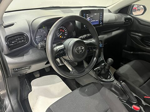 2021 Benzin Manuel Toyota Yaris Gri Gürel Tasarım Aksesuar Otomotiv San. Tic. Ltd. Şti.