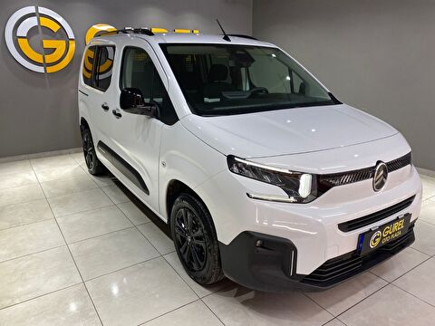 2025 Dizel Otomatik Citroen Berlingo Beyaz Gürel Tasarım Aksesuar Otomotiv San. Tic. Ltd. Şti.