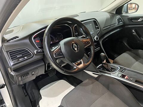 2024 Benzin Otomatik Renault Megane Gri Gürel Tasarım Aksesuar Otomotiv San. Tic. Ltd. Şti.