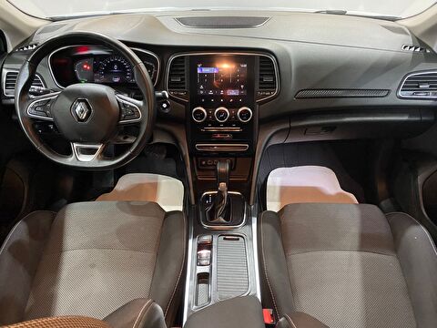 2024 Benzin Otomatik Renault Megane Gri Gürel Tasarım Aksesuar Otomotiv San. Tic. Ltd. Şti.