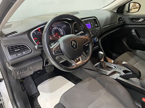 2022 Benzin Otomatik Renault Megane Beyaz Gürel Tasarım Aksesuar Otomotiv San. Tic. Ltd. Şti.