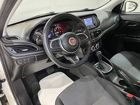TaksitliOto.Net | 2.El Fiat Egea Sedan 1.6 MultiJet Easy DCT | Otomatik & Dizel | Beyaz | İzmir.2el 2022 Dizel Otomatik Fiat Egea Beyaz Gürel Tasarım Aksesuar Otomotiv San. Tic. Ltd. Şti.