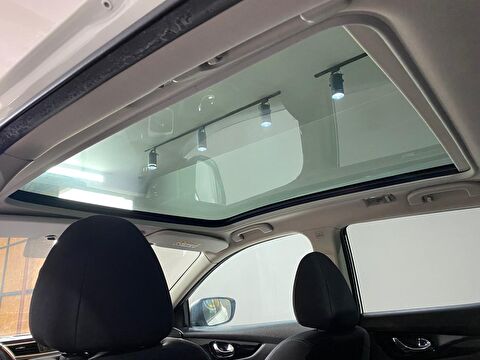 2015 Dizel Manuel Nissan Qashqai Beyaz Gürel Tasarım Aksesuar Otomotiv San. Tic. Ltd. Şti.