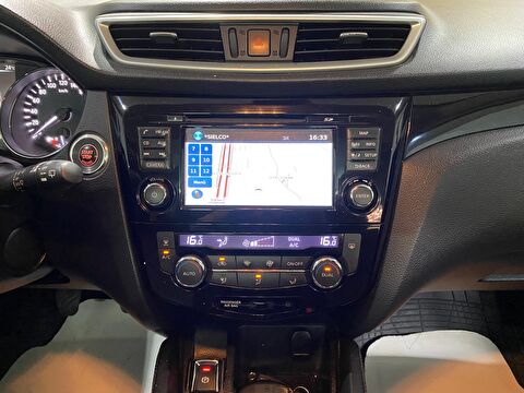 2015 Dizel Manuel Nissan Qashqai Beyaz Gürel Tasarım Aksesuar Otomotiv San. Tic. Ltd. Şti.