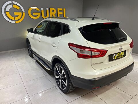 2015 Dizel Manuel Nissan Qashqai Beyaz Gürel Tasarım Aksesuar Otomotiv San. Tic. Ltd. Şti.