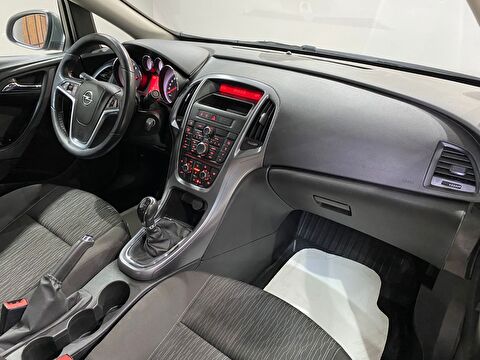 2020 Benzin Manuel Opel Astra Gri Gürel Tasarım Aksesuar Otomotiv San. Tic. Ltd. Şti.