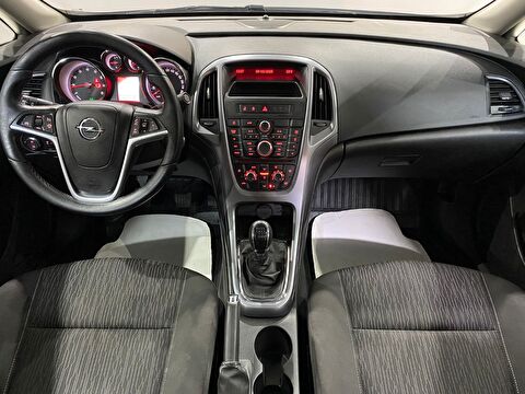 2020 Benzin Manuel Opel Astra Gri Gürel Tasarım Aksesuar Otomotiv San. Tic. Ltd. Şti.