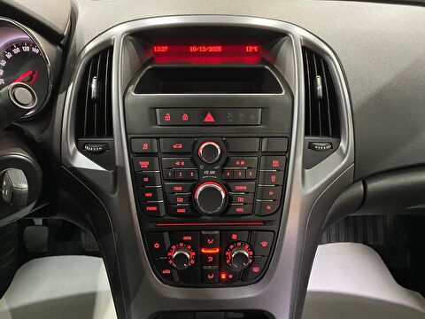 2020 Benzin Manuel Opel Astra Gri Gürel Tasarım Aksesuar Otomotiv San. Tic. Ltd. Şti.