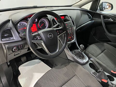 2020 Benzin Manuel Opel Astra Gri Gürel Tasarım Aksesuar Otomotiv San. Tic. Ltd. Şti.