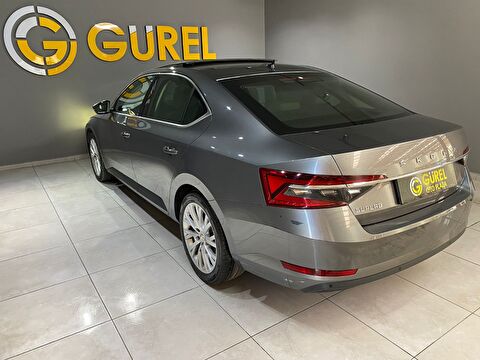 2022 Benzin Otomatik Skoda Superb Gri Gürel Tasarım Aksesuar Otomotiv San. Tic. Ltd. Şti.