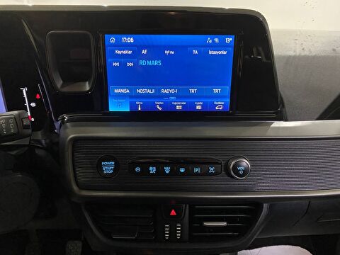 2024 Dizel Manuel Ford Tourneo Courier Yeşil Gürel Tasarım Aksesuar Otomotiv San. Tic. Ltd. Şti.