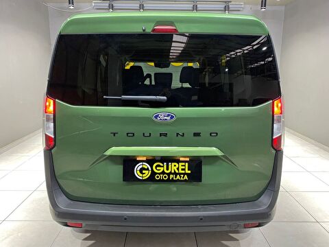 2024 Dizel Manuel Ford Tourneo Courier Yeşil Gürel Tasarım Aksesuar Otomotiv San. Tic. Ltd. Şti.
