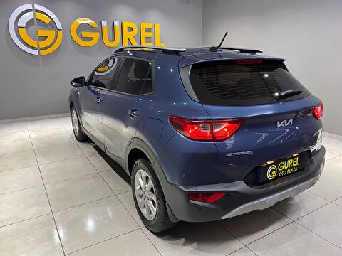 2022 Benzin Otomatik Kia Stonic Mavi Gürel Tasarım Aksesuar Otomotiv San. Tic. Ltd. Şti.