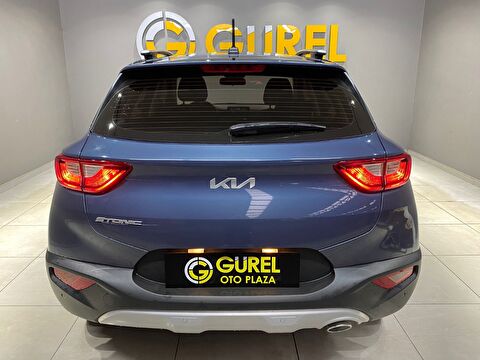 2022 Benzin Otomatik Kia Stonic Mavi Gürel Tasarım Aksesuar Otomotiv San. Tic. Ltd. Şti.