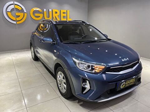2022 Benzin Otomatik Kia Stonic Mavi Gürel Tasarım Aksesuar Otomotiv San. Tic. Ltd. Şti.
