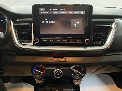 2022 Benzin Otomatik Kia Stonic Mavi Gürel Tasarım Aksesuar Otomotiv San. Tic. Ltd. Şti.