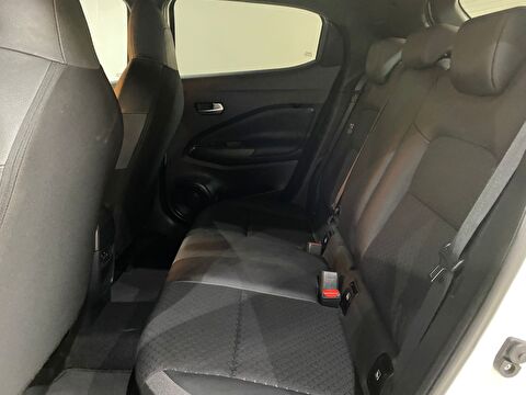 2024 Benzin Otomatik Nissan Juke Beyaz Gürel Tasarım Aksesuar Otomotiv San. Tic. Ltd. Şti.