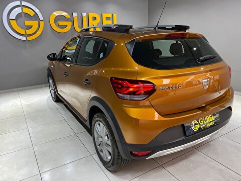 2022 Benzin Manuel Dacia Sandero Turuncu Gürel Tasarım Aksesuar Otomotiv San. Tic. Ltd. Şti.