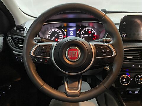 2022 Benzin Manuel Fiat Egea Turuncu Gürel Tasarım Aksesuar Otomotiv San. Tic. Ltd. Şti.