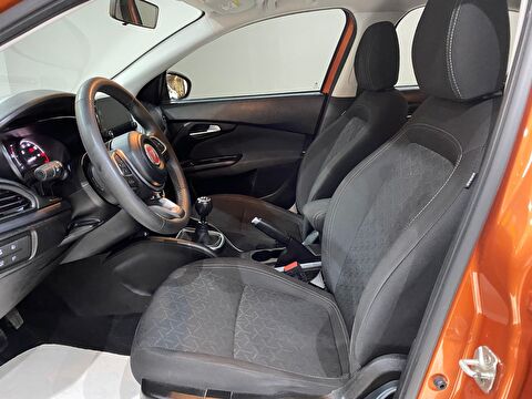 2022 Benzin Manuel Fiat Egea Turuncu Gürel Tasarım Aksesuar Otomotiv San. Tic. Ltd. Şti.