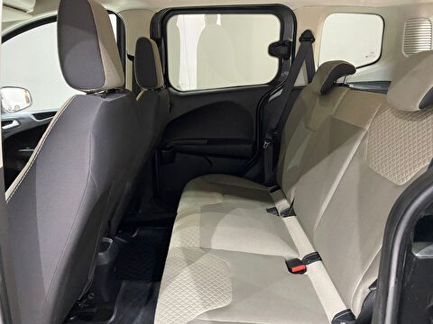 2023 Benzin Manuel Ford Tourneo Courier Gri Gürel Tasarım Aksesuar Otomotiv San. Tic. Ltd. Şti.