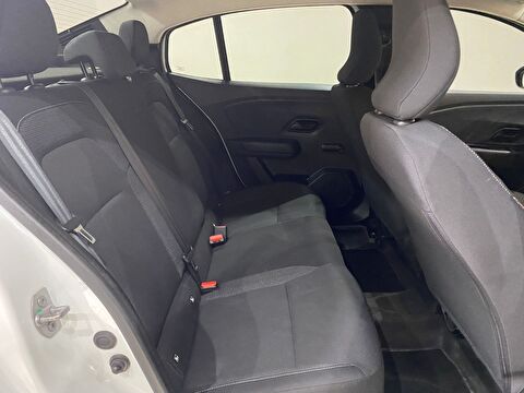 2021 Benzin Otomatik Renault Taliant Beyaz Gürel Tasarım Aksesuar Otomotiv San. Tic. Ltd. Şti.