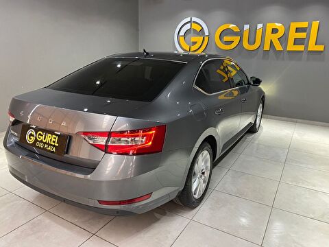 2023 Benzin Otomatik Skoda Superb Gri Gürel Tasarım Aksesuar Otomotiv San. Tic. Ltd. Şti.