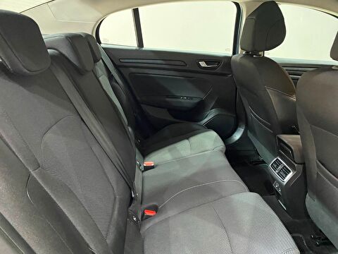 2024 Benzin Otomatik Renault Megane Gri Gürel Tasarım Aksesuar Otomotiv San. Tic. Ltd. Şti.