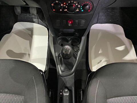 2020 Benzin Manuel Renault Symbol Beyaz Gürel Tasarım Aksesuar Otomotiv San. Tic. Ltd. Şti.