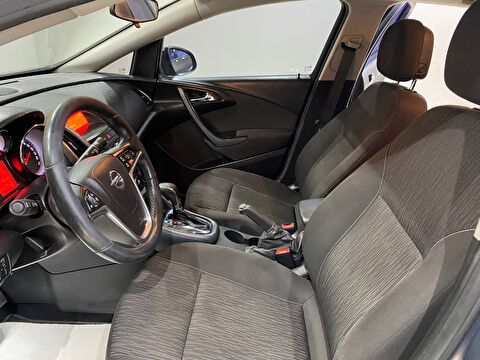 2016 Dizel Otomatik Opel Astra Gri Gürel Tasarım Aksesuar Otomotiv San. Tic. Ltd. Şti.