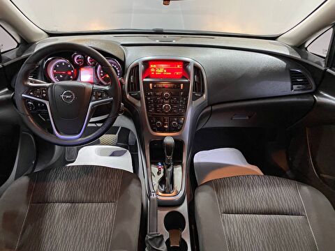 2016 Dizel Otomatik Opel Astra Gri Gürel Tasarım Aksesuar Otomotiv San. Tic. Ltd. Şti.