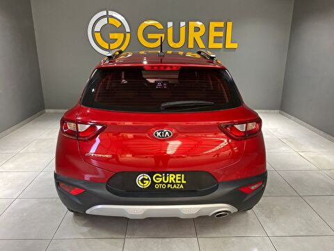 2021 Benzin Manuel Kia Stonic Kırmızı Gürel Tasarım Aksesuar Otomotiv San. Tic. Ltd. Şti.