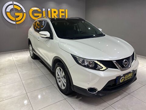 2015 Benzin Otomatik Nissan Qashqai Beyaz Gürel Tasarım Aksesuar Otomotiv San. Tic. Ltd. Şti.