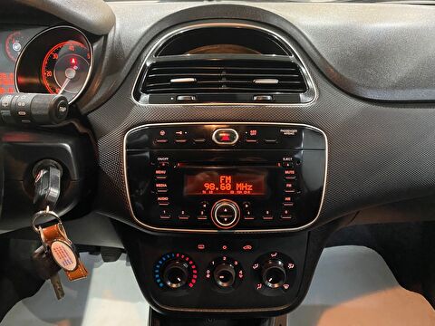 2014 Dizel Manuel Fiat Punto Beyaz Gürel Tasarım Aksesuar Otomotiv San. Tic. Ltd. Şti.