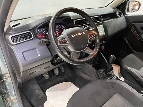 2023 Benzin Manuel Dacia Duster Yeşil Gürel Tasarım Aksesuar Otomotiv San. Tic. Ltd. Şti.