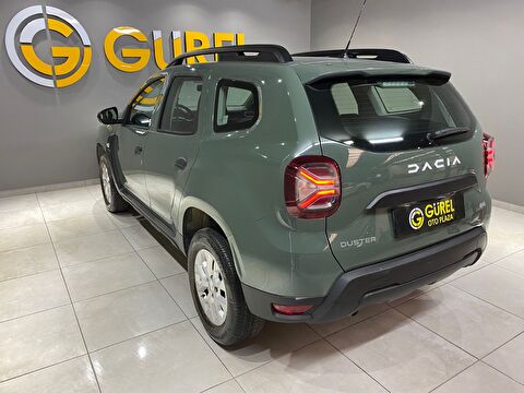 2023 Benzin Manuel Dacia Duster Yeşil Gürel Tasarım Aksesuar Otomotiv San. Tic. Ltd. Şti.