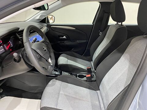 2025 Benzin Otomatik Opel Corsa Gri Gürel Tasarım Aksesuar Otomotiv San. Tic. Ltd. Şti.