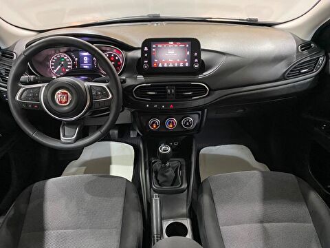 2022 Benzin Manuel Fiat Egea Beyaz Gürel Tasarım Aksesuar Otomotiv San. Tic. Ltd. Şti.