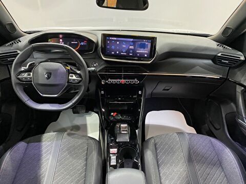 2025 Benzin Otomatik Peugeot 2008 Gümüş Gri Gürel Tasarım Aksesuar Otomotiv San. Tic. Ltd. Şti.